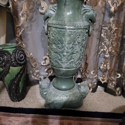 Chinese Carved  Antique Or Vintage Jade Vase Set Its Very Heavy Big Size Well Carved 