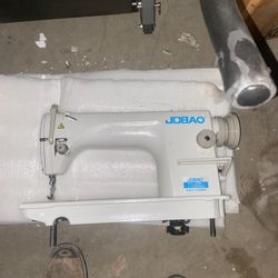 Industrial Sewing Machine For Leather, Upholstery Etc.
