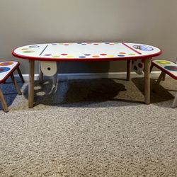 Kids Craft/Coloring Table