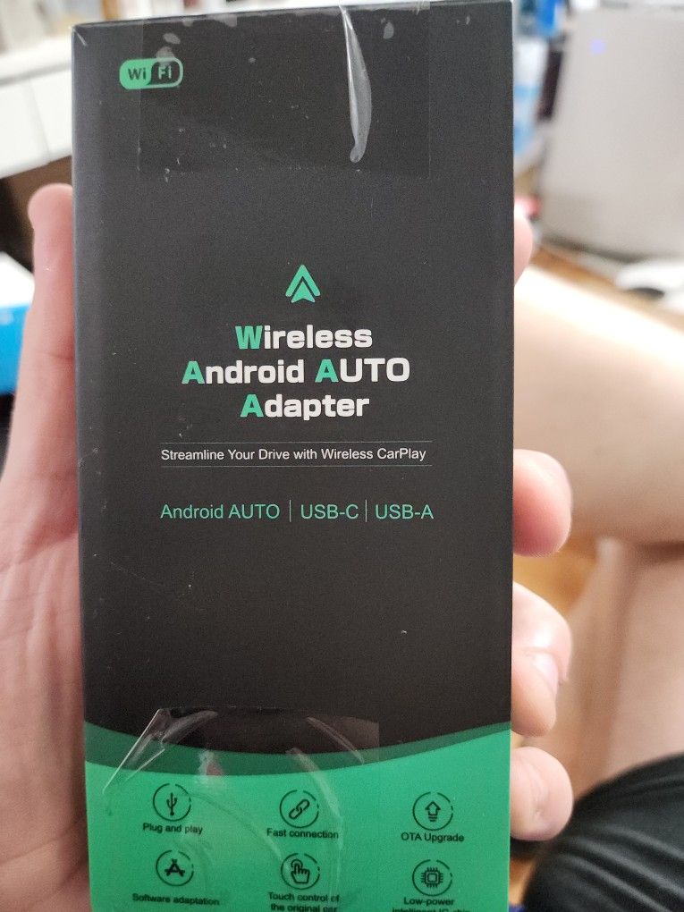 🚗 **Android Auto Wireless Adapter – Plug & Play Convenience**