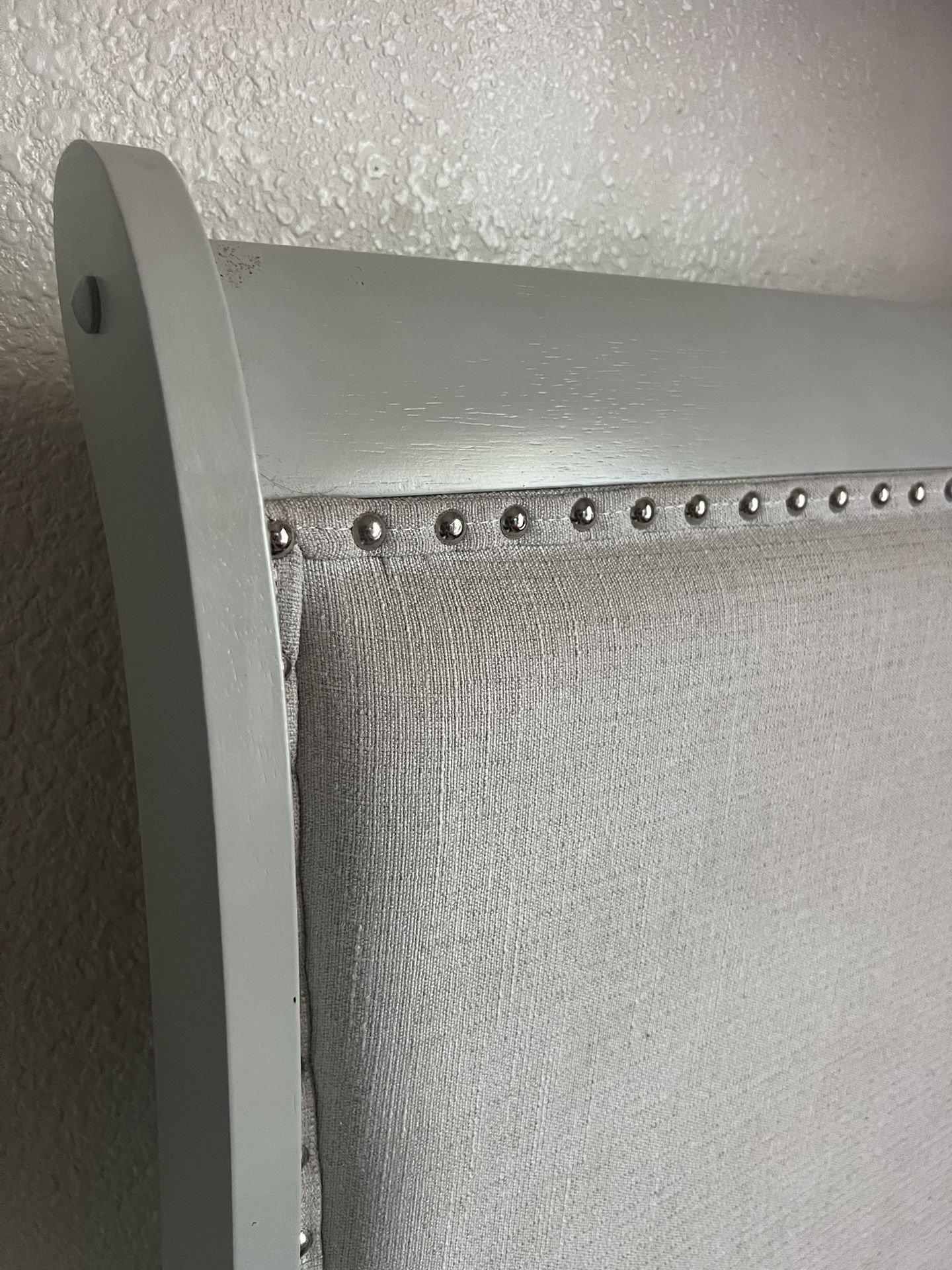Twin bed frame with side drawers & dresser
