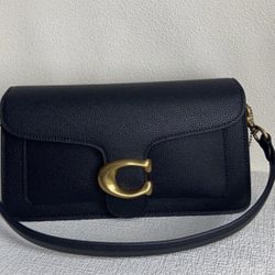 Coach Tabby 20 Shoulder Bag (B)