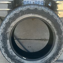 Goodyear Wrangler TrailRunner AT 275/60/R20