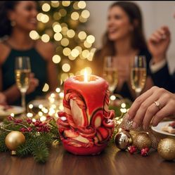 1970s Vintage Christmas 4'' Hand Carved Twisted Striped Candy Cane Candle Unused.
This item is a vintage, hand-carved candle, frequently featuring int