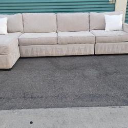 FREE DELIVERY!!! Macy's "Radley" 3pc Modular Couch ($1.6K Retail...50% OFF!!!)