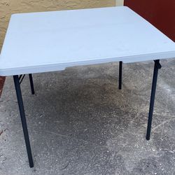 36” Folding Table With Carrying Handle 