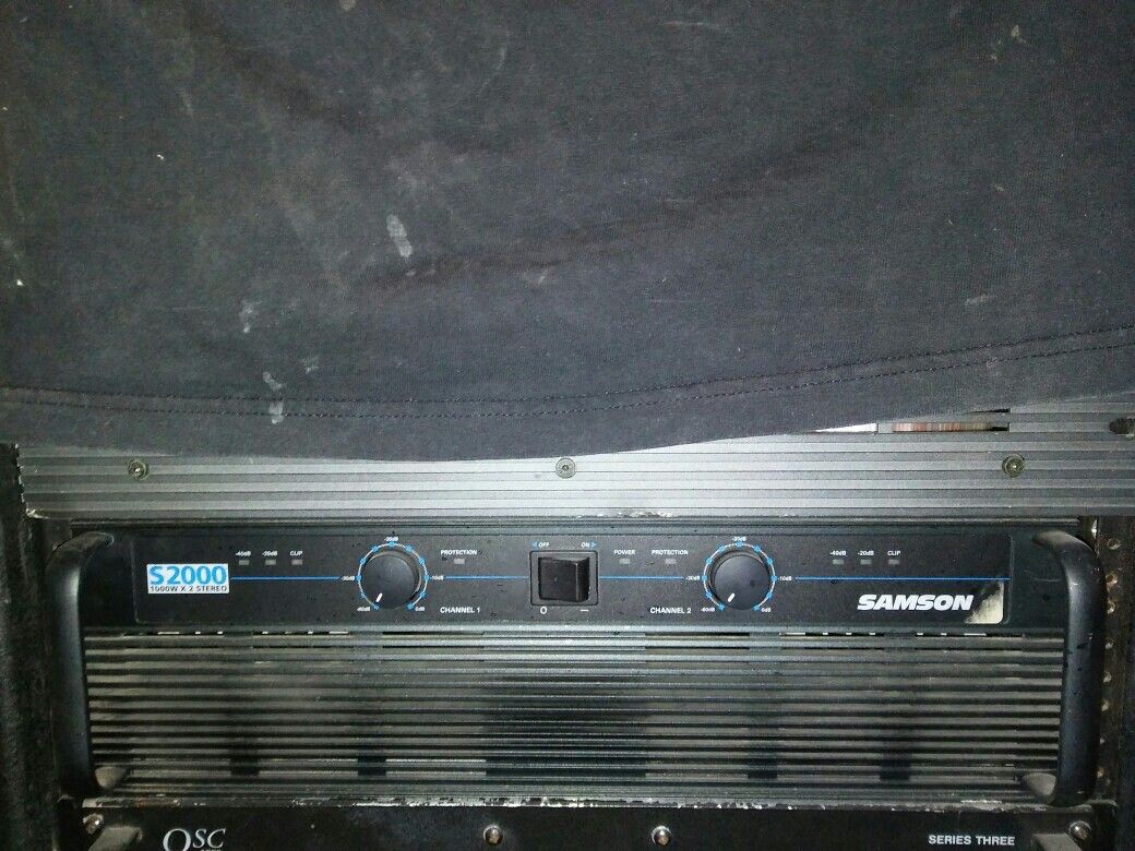 Samson s2000 power amplifier dj