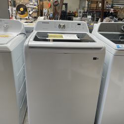 Samsung 4.5 Cu. Ft. High Efficiency Top Load Washer in White with Impeller And Vibration Reduction