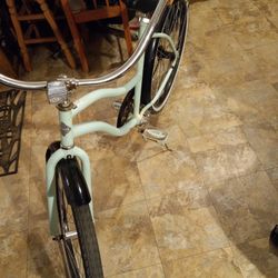 Bike Peach Crouser 26inch Single New Tires& New  Tubes Work Perfect 