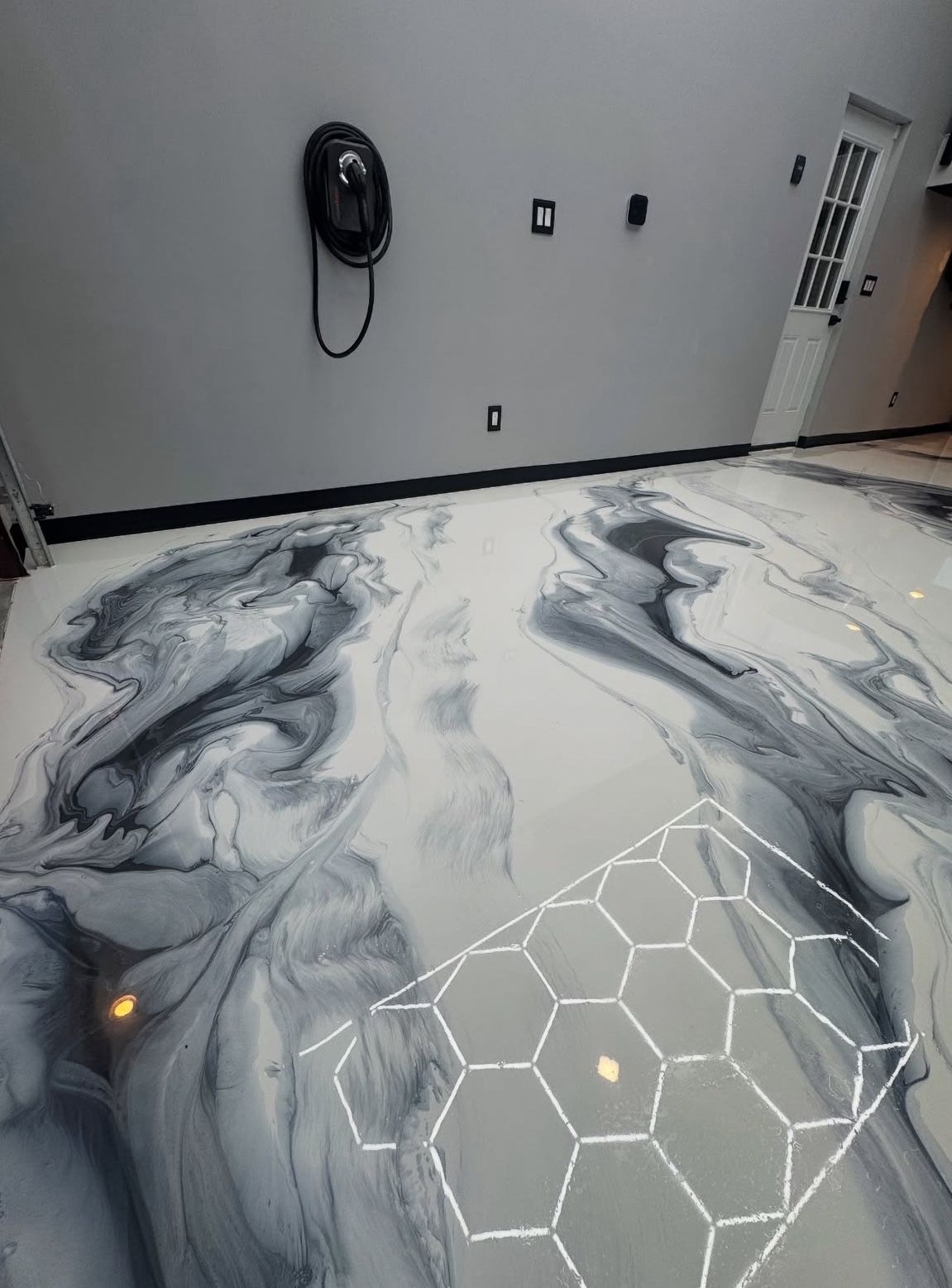 Metallic Epoxy Floor (solid/flakes,metallic)