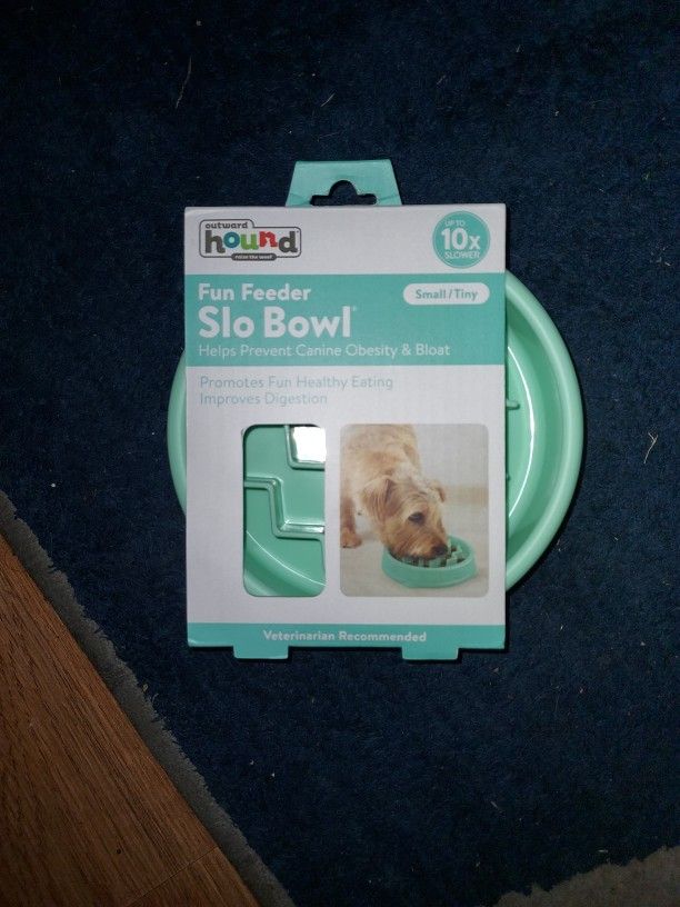Outward Hound Fun Feeder Slo Bowl