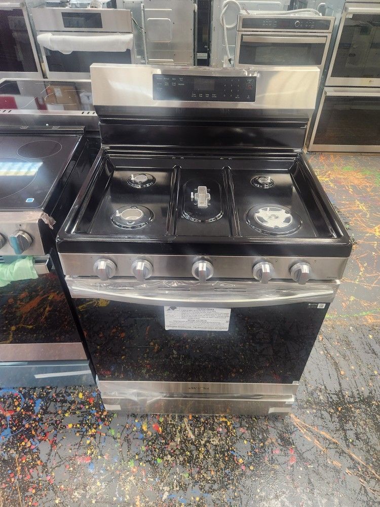 Final Sale Samsung 30 Inch Freestanding Gas Range Convection Air Fry