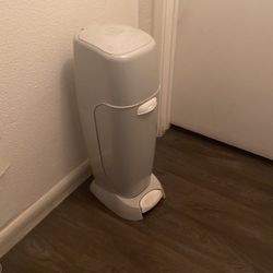 Diaper Pail 