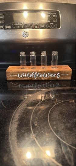 Wildflowers Wood Bud Vase Holder with Glass Tubes