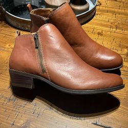 ***Price Negotiable*** Lucky Brand Women's Basel Ankle Boot Brown 9 1/2
