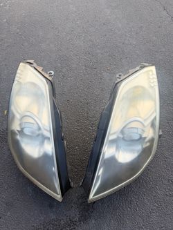 Nissan 350z headlight left and right side
