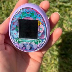 Tamagotchi ON virtual Pet - Works -Rare/Discontinued