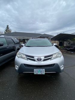 2014 Toyota rav4
