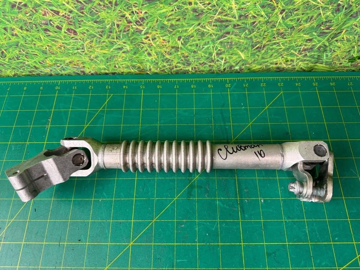 16-19 Mini Cooper Clubman F54 Steering Column Input Lower Joint Spindle Shaft