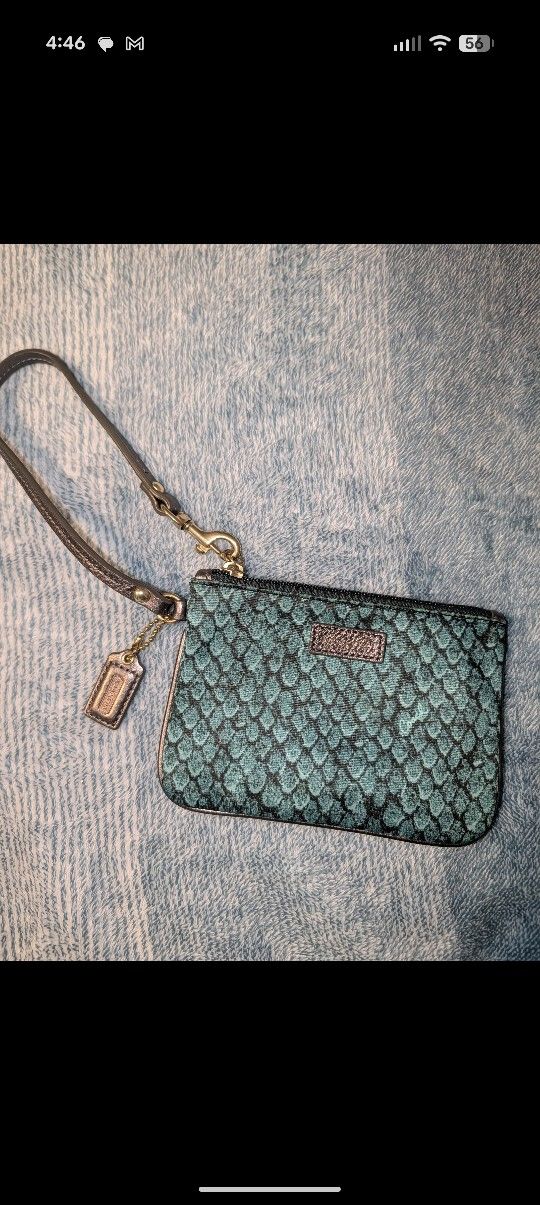 Coach Wristlet 