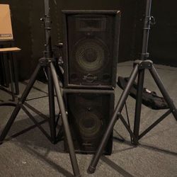 Phonic S710 PA SPEAKERS