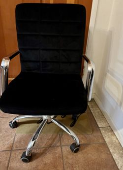 Office Chair, Black Color