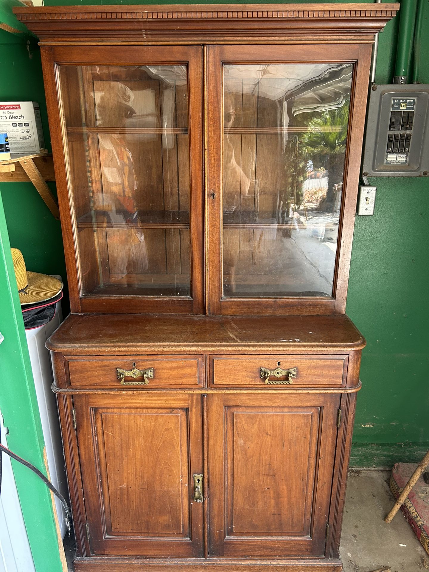 Antique Victorian Mahogany Hutch
