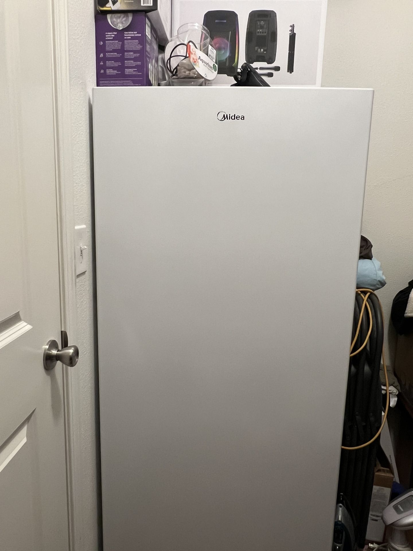 Upright Convertible Freezer