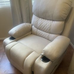 Massaging Recliner 