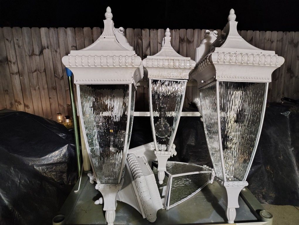 Bedford Yard Sale 40 Carlyle Rd.