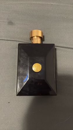 Versace Dylan blue 5.0ouces