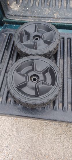 Set of two Honda HRN 216 front wheels