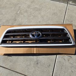 Toyota Sequioa Front Grill