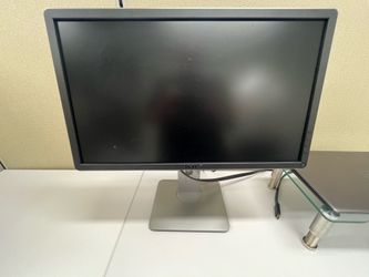 22” Dell P2214HB Monitor