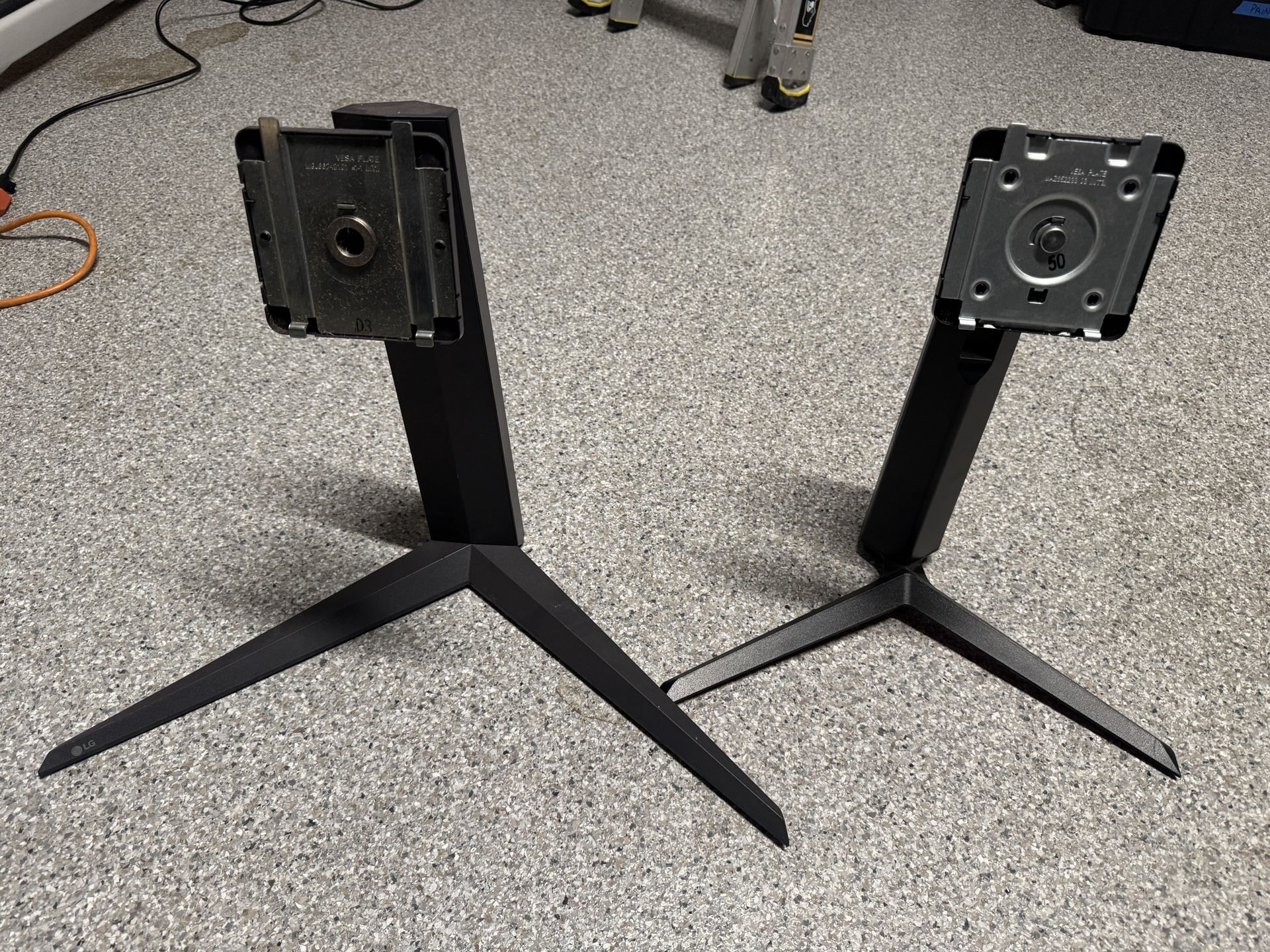 LG Monitor Mount/Stand