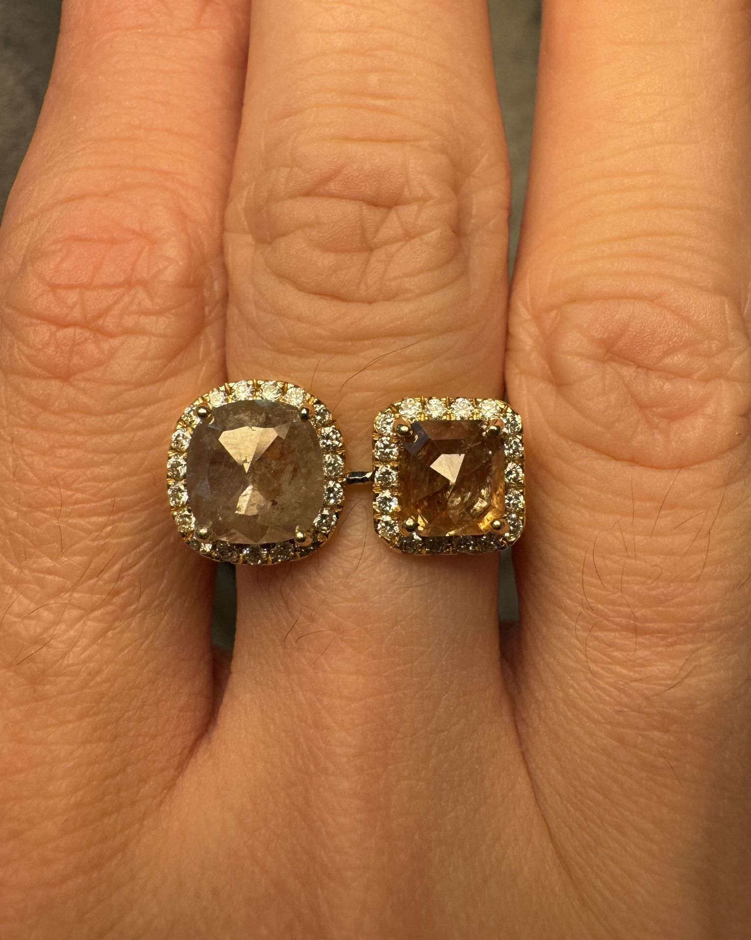 18k Fancy Colored Diamond Ring