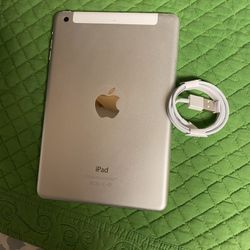 iPad Air Cellular and WiFi Unlocked For All Carriers 