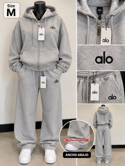 Alo Yoga Gray Zip-Up Hoodie & Sweatpants Set Size M