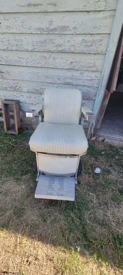 Barber Chair BELmont Style