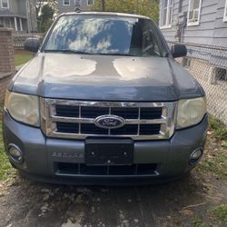 2010 Ford Escape XLT 