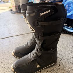 Answer Racing Boots