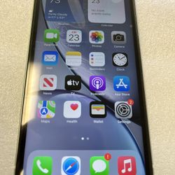 iPhone XR 64 GB factory unlock to any carrier good condition no Face ID