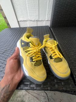 Jordan 4 Lighting