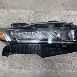 2018-2022 HONDA ACCORD RIGHT HEADLIGHT