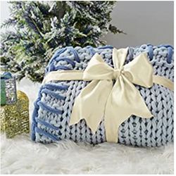 Bedsure Chunky Knit Blanket, Knitted Throw Blankets Soft Big Yarn Thick Braided Knot Crochet Cable Rope Handmade Giant Blankets and Throws, Blue Thumbnail