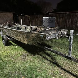 1436 Mud Boat 