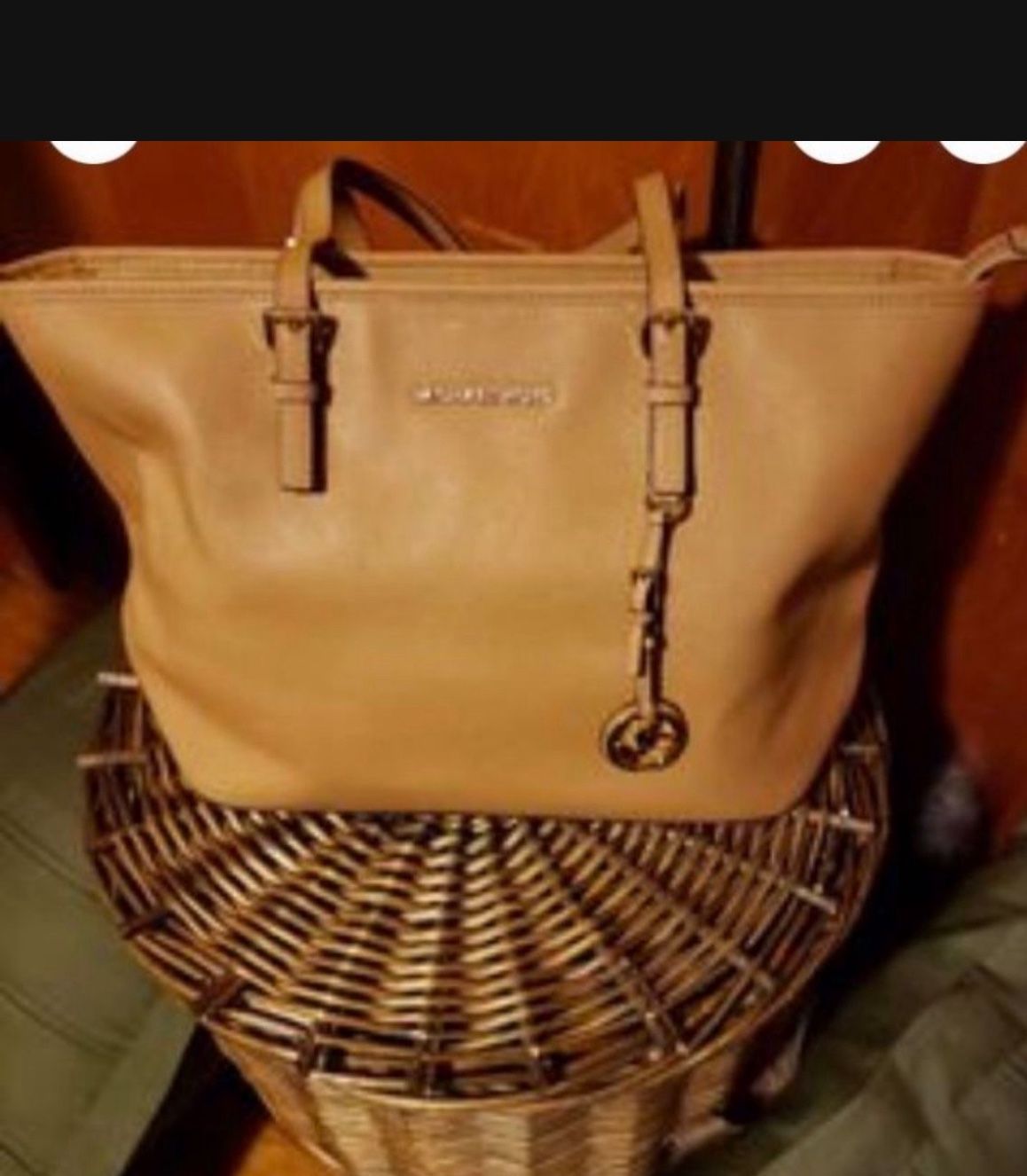 In Great Used Condition Medium/large, Michael Kors Purse