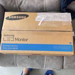 Samsung LED Business Monitor