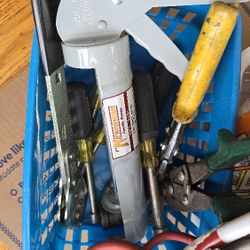 Set Of Random Tools And Stuff