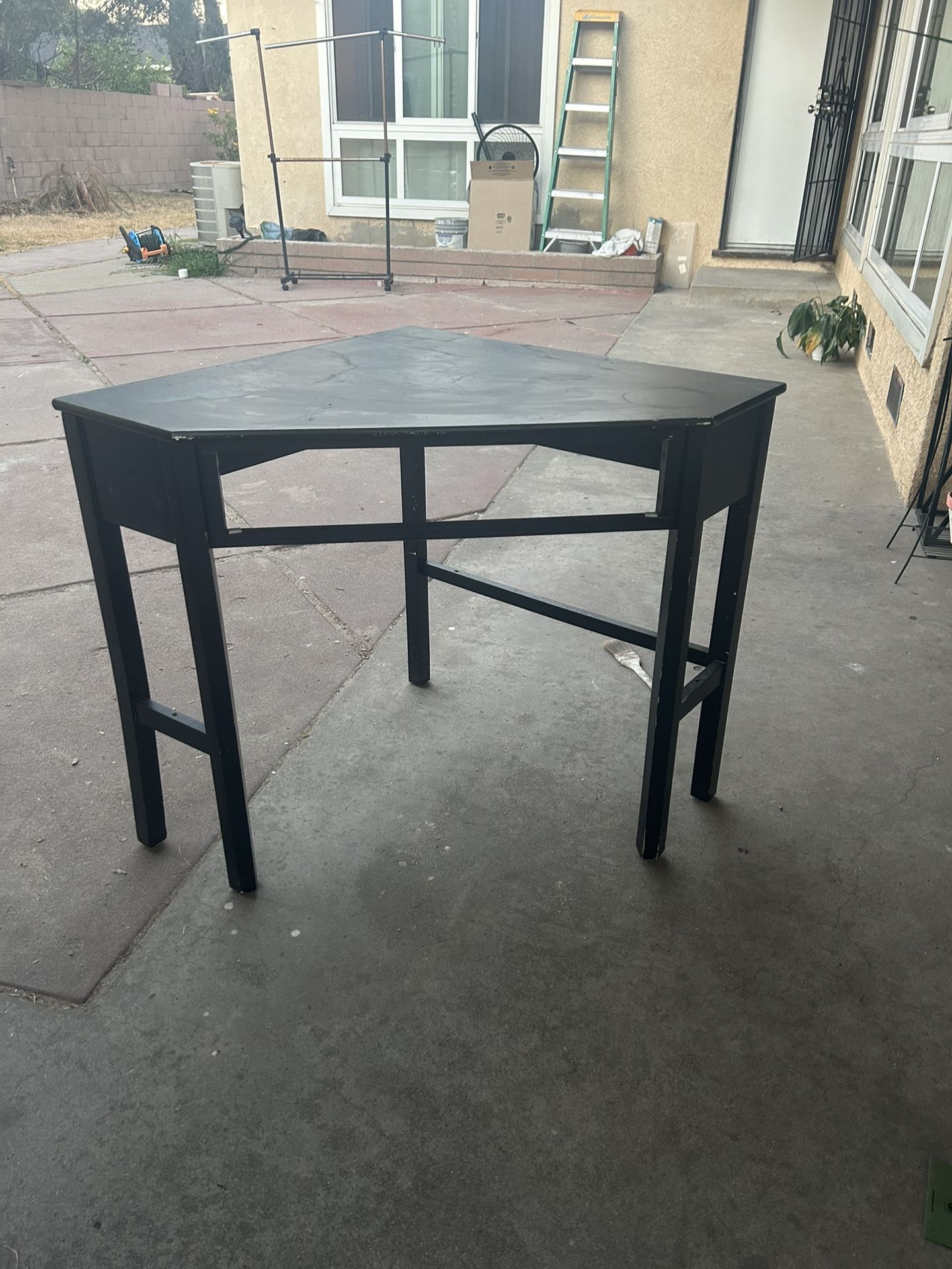 Black Corner Desk